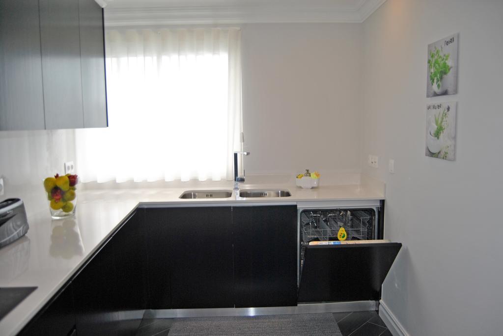 Apartamentos 3 Praias Понта-Делгада Экстерьер фото